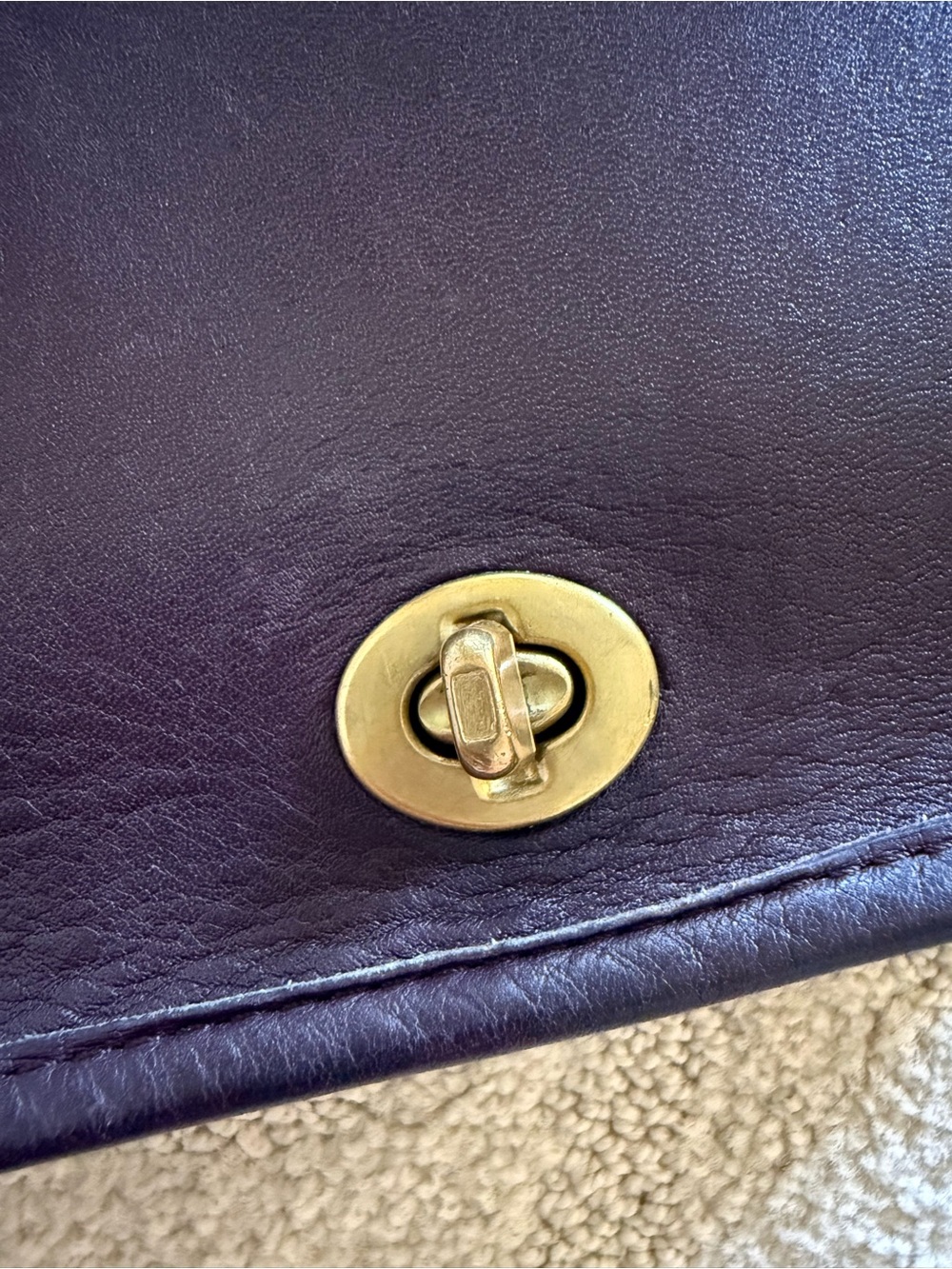 Coach Vintage Newyork Dinky Bag Burgundy - Picture 6 of 13